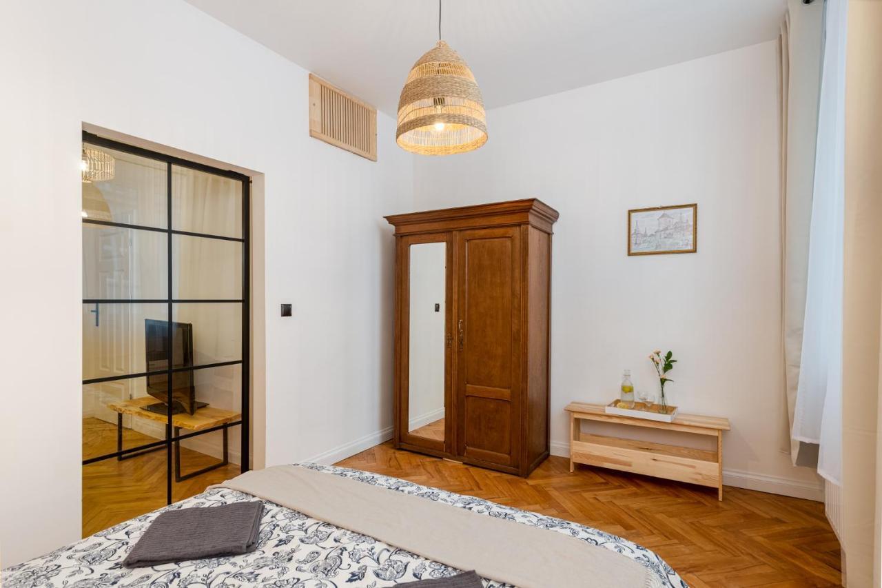 Charming Aparments In Perfect Location Apartment Krakow Luaran gambar
